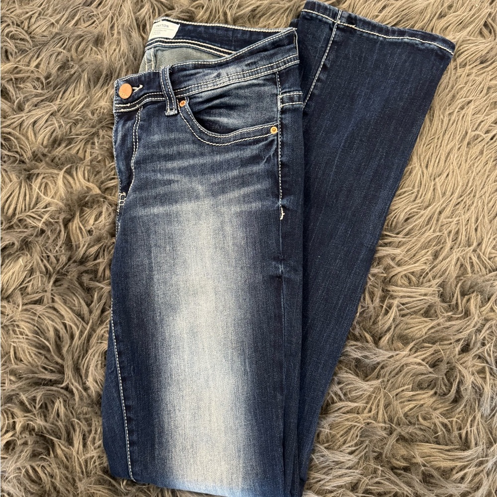 Buckle denim jeans